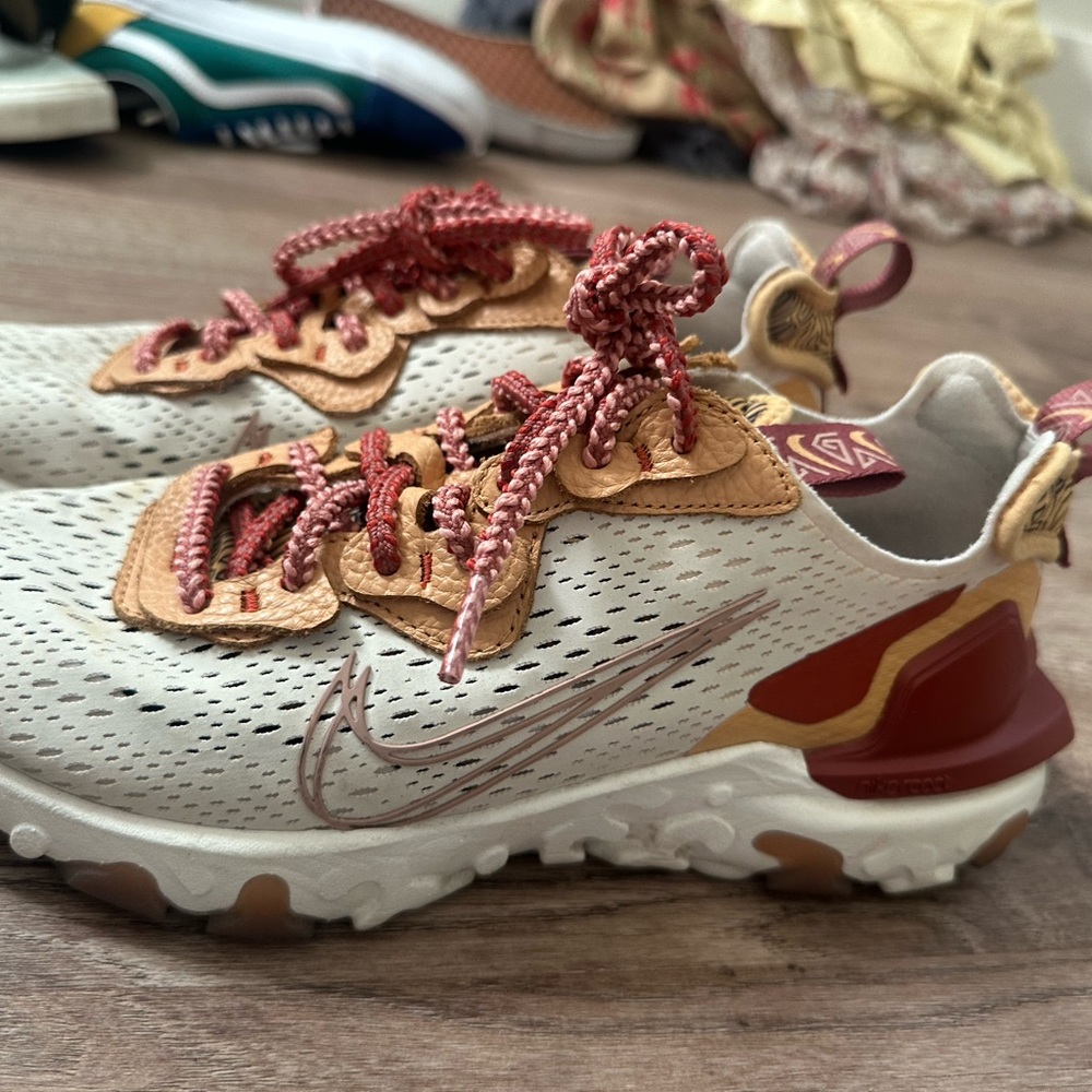 Nike Kids Shoes - Beige and Red